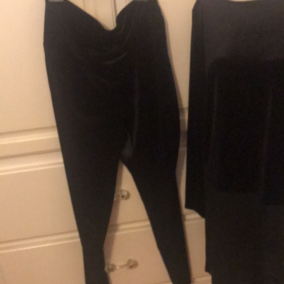 Pantsuit - Picture 4 of 5